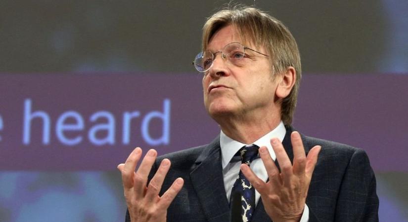 Verhofstadt több tízmilliós fizetéskiegészítésre tett szert