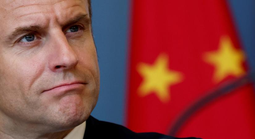 Emmanuel Macron már világháborúról beszél