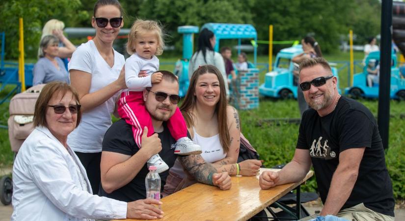 Rengeteg fotót hoztunk az Alsógallai majálisról!