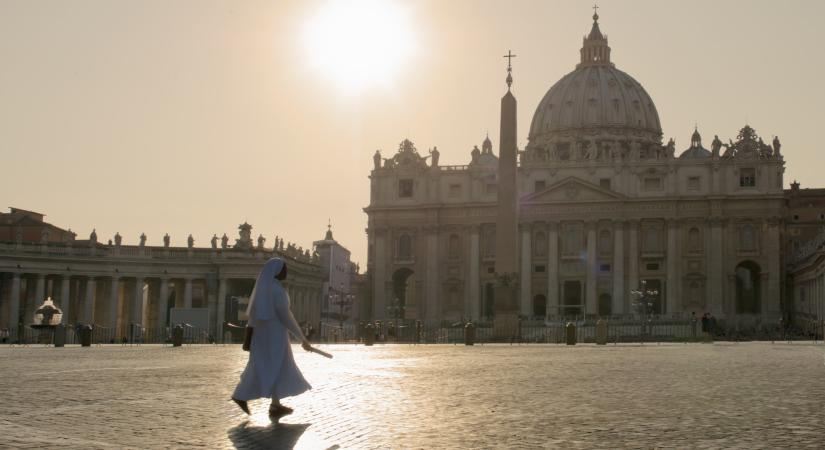 Csaknem ötven alkalmazott tett panaszt Vatikánban