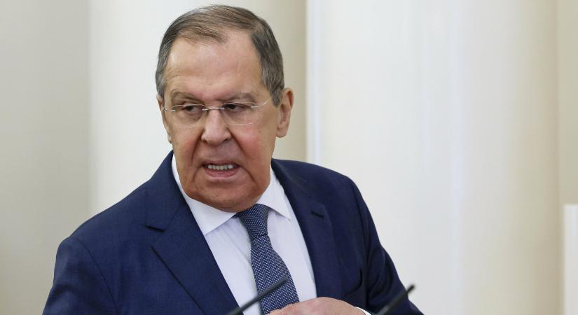 Lavrov: Oroszország a csatatéren is megküzdhet a Nyugattal