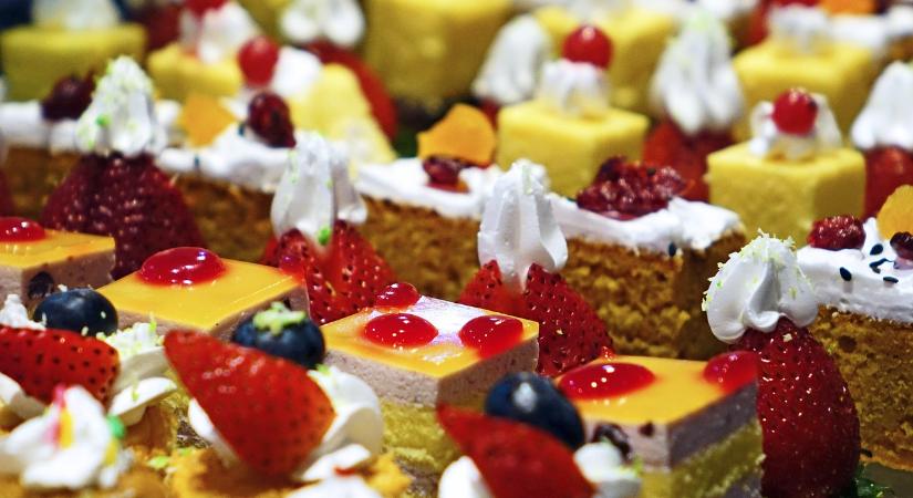 Az illegális süteményárusok tevékenysége miatt évi 12 millió eurótól esik el az állam
