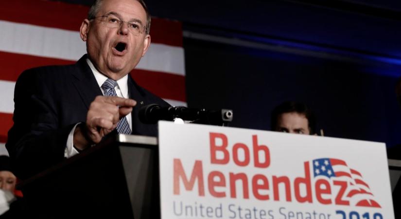 Megkezdődött Bob Menendez demokrata szenátor büntetőpere