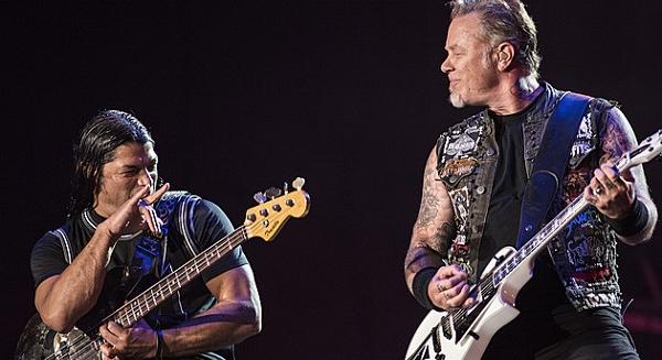 James Hetfield és Rob Trujillo is közreműködik az Apocalyptica új Metallica feldolgozásában