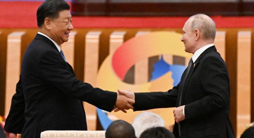 Vlagyimir Putyin Kínába utazik
