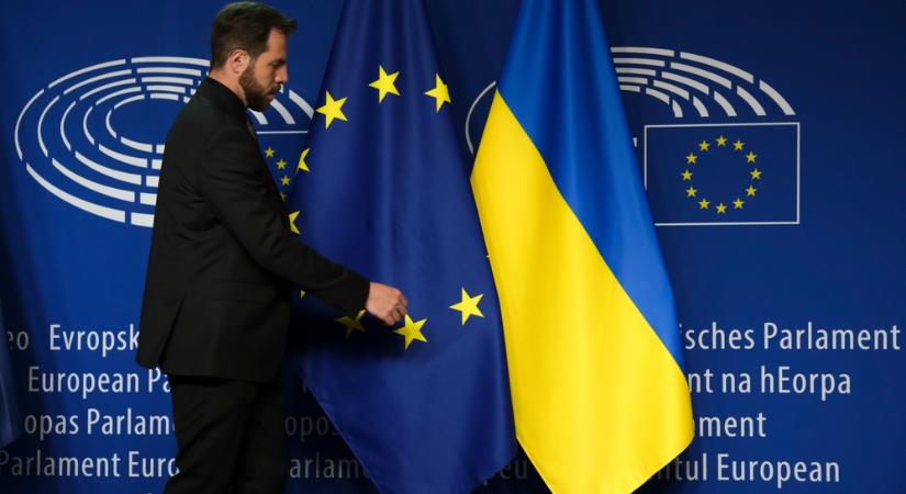 Az EU jóváhagyta az 50 milliárd eurós ukrán segélycsomagot