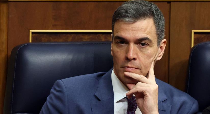 Sánchez megbuktatásával fenyegetőzik Carles Puigdemont