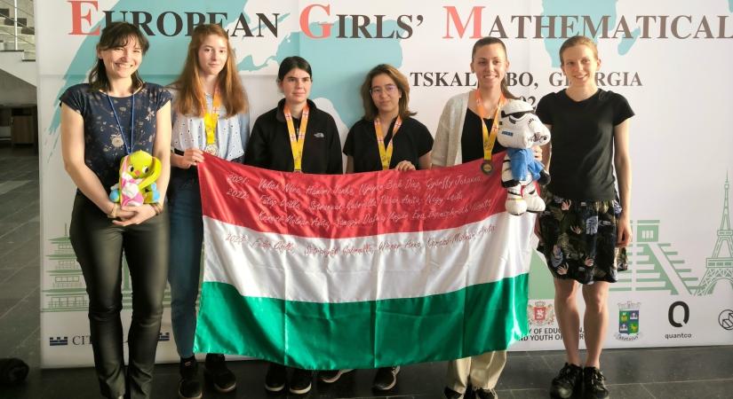 Az összes magyar versenyző érmet szerzett az Európai Leány Matematikai Diákolimpián Georgiában