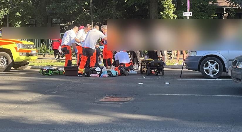 Elütöttek egy gyermeket Debrecenben, rátámadtak a sofőr autójára