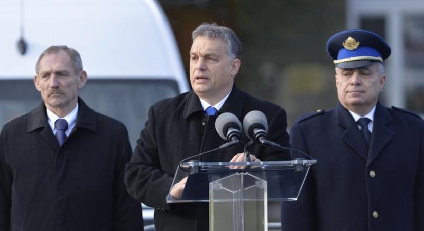 Kézi vezérléssel avatkozik be a rendőrség munkájába az Orbán-kormány