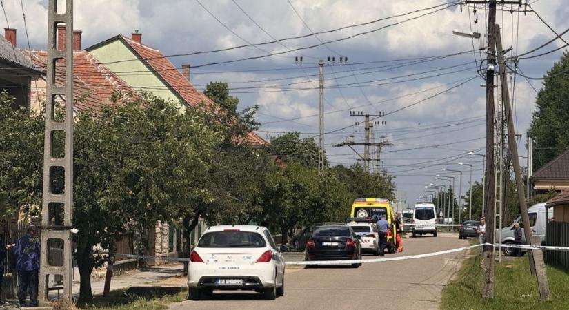 Kettős gyilkosság történt a vármegyehatárhoz közeli Kapuváron - helyszíni fotó