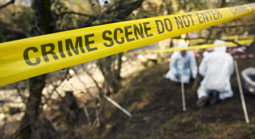 Brutális gyilkosság sokkolja az országot: Kapuváron megöltek egy nőt és 4 éves kislányát
