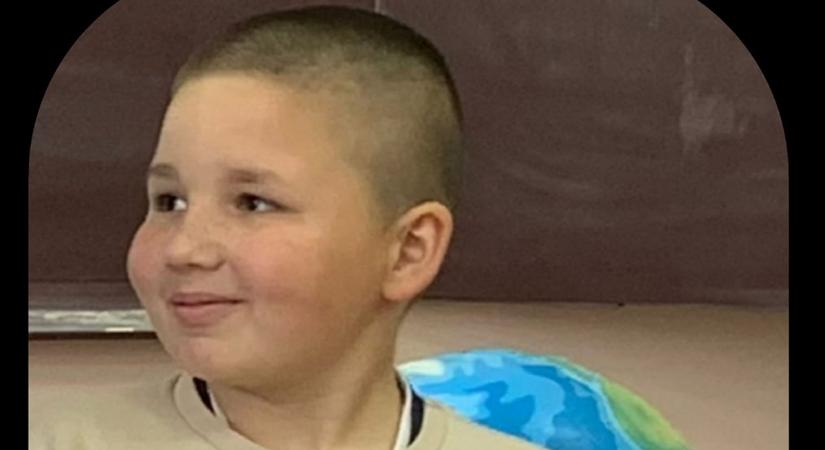 Életét vesztette a megégett 10 éves szernyei kisfiú
