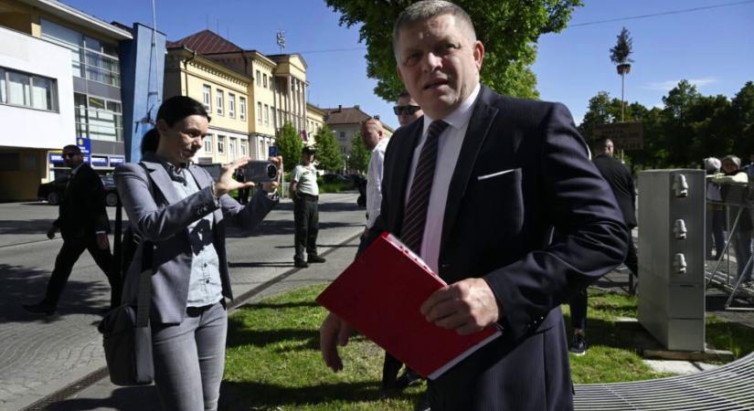 Merényletet követtek el a szlovák kormányfő ellen  videó