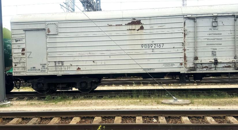 Nem engedtek be Litvániában egy újabb, az Oroszországi Föderációból érkezett Z-betűs vagont