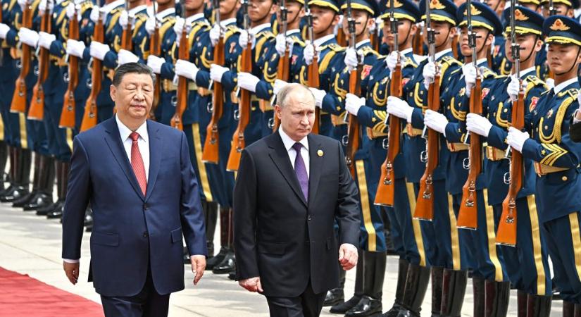 Putyin megérkezett Kínába