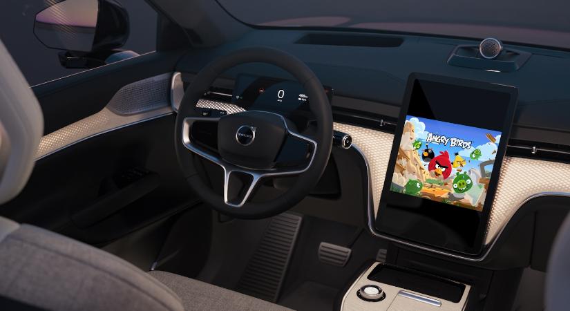 Jelentősen frissül az Android Auto, parkolás közben még filmezhetünk is