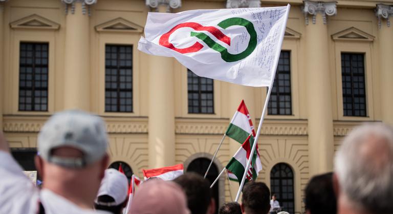 Kinek fájhat jobban a Tisza Párt budapesti kavarása?