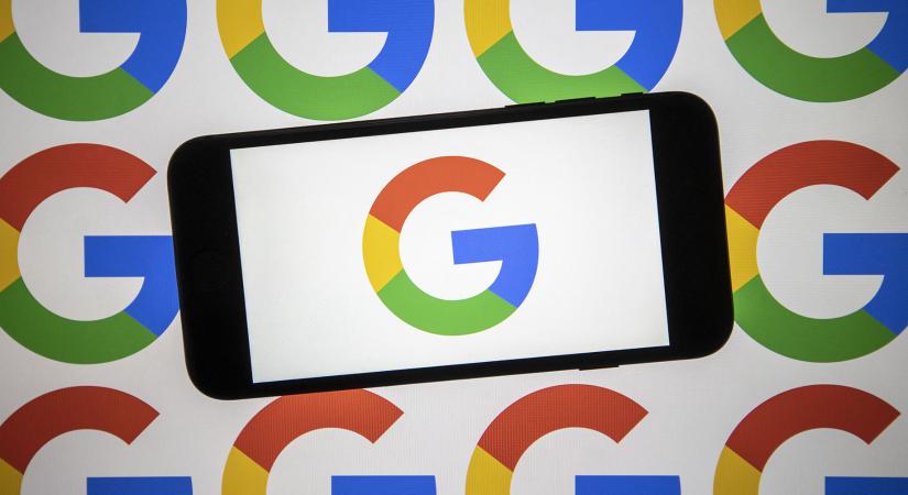 A Google belehallgat a beszélgetéseinkbe