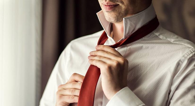 Nagypapa titkos trükkje: így köss egyszerűen és villámgyorsan nyakkendőcsomót