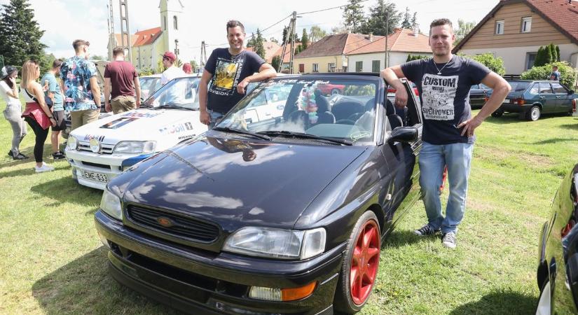 Trabanttól a limitált kabrióig - Veterán autók találkozója Tanakajdon