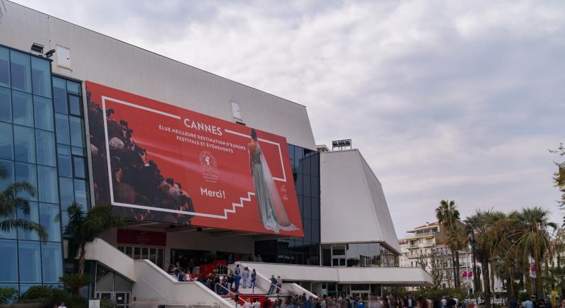 Az újságírók ritkaságszámba menő hatalmas tapssal jutalmaztak egy filmet Cannes-ban