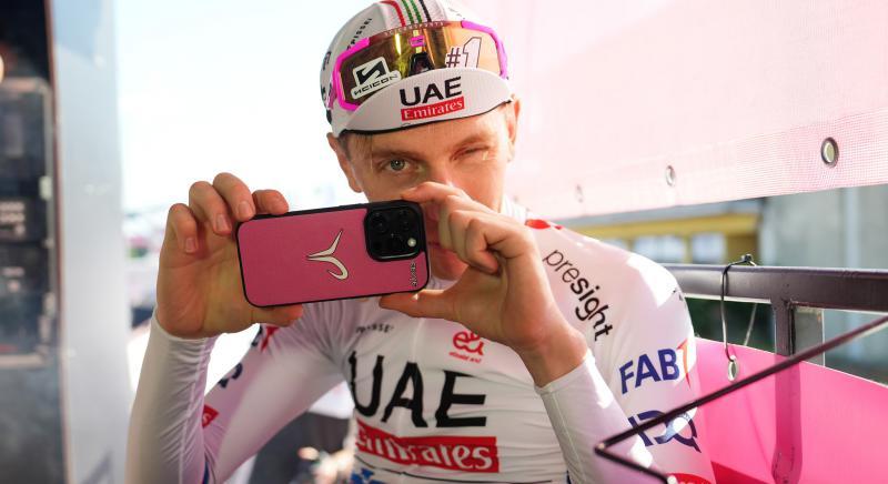 Giro d’Italia hírek: Tadej Pogacar továbbra is bombaformában, hatalmas csata várható a dobogós helyekért, újabb hegyi befutós etap következik