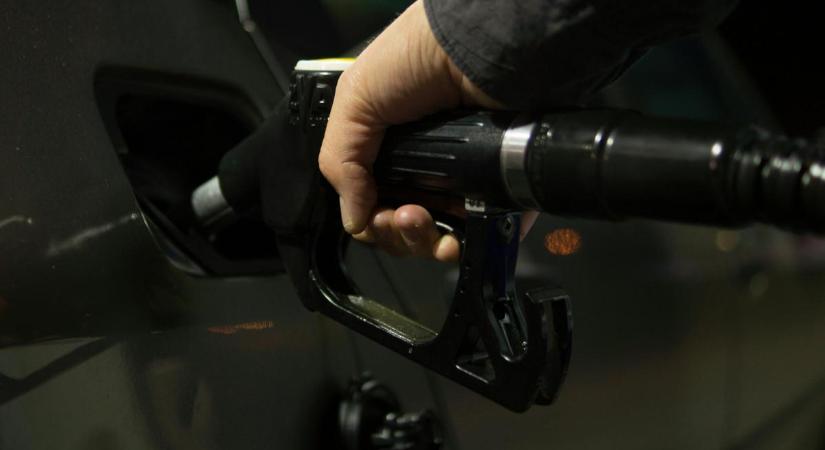 Péntektől ismét változnak az üzemanyagárak: a benzineseknek jó hírt hoztunk