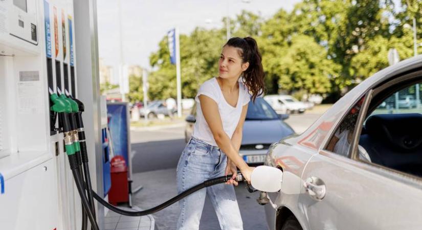 Ismét változás jön a benzinkutakon: péntektől ezekre az árakra lehet számítani