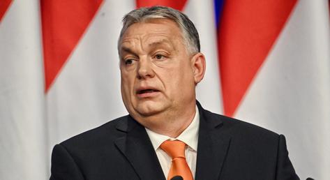 Orbán Viktor beszédet mond a Békemeneten