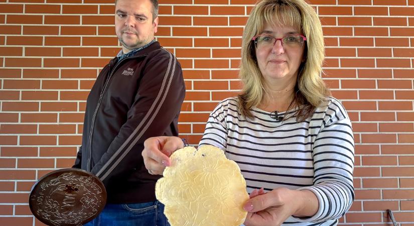 Élő néphagyomány a molnárkalács-készítés: Borsodnádasdon ma is sütik a ropogós, édes ostyát