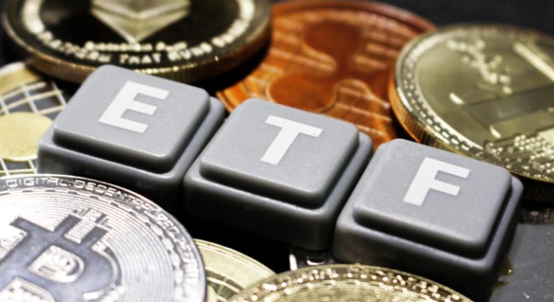 Peter Schiff szerint az Ethereum ETF-ek jóváhagyása lenyomhatja a bitcoin árát
