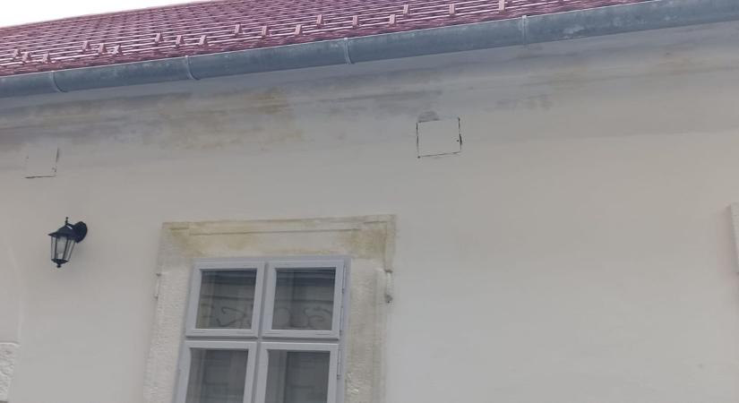 Másfélmilliót ad Mirkóczki Ádám a vár igazgatójának a Lenkey-ház ötszázmilliójából egy szerződés alapján