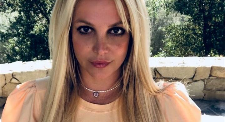 Pikáns felvételt tett közzé Britney Spears