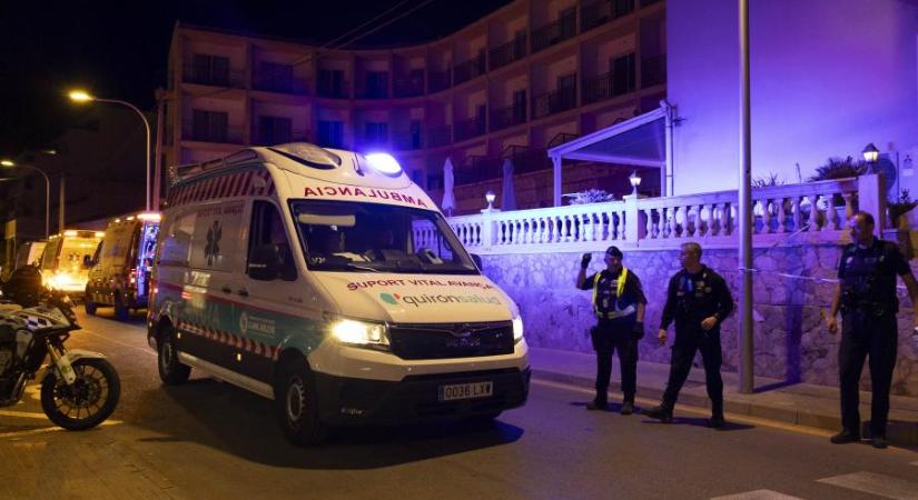 Beomlott egy étterem terasza, négy ember meghalt Mallorcán