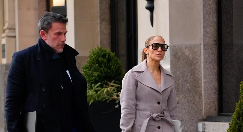 Jennifer Lopez 5 szóval reagált a válásáról szóló hírekre: hihetetlen, ami velük történik