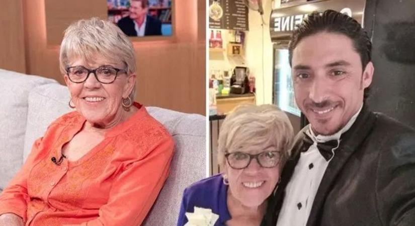 Összetört a fájdalomtól a 83 éves nagymama: ezt tette vele 37 éves szeretője