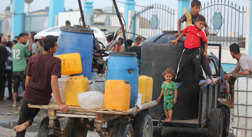 A rafahi határon kamionszám rohadnak az élelmiszersegélyek