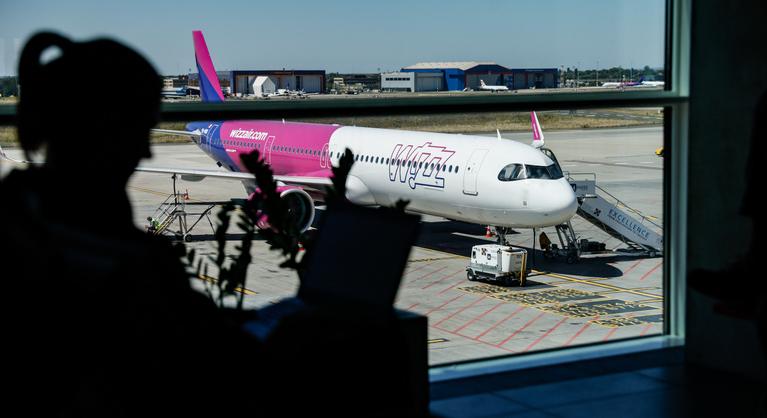 Két Wizz Air-gép is földre kényszerült a Liszt Ferenc reptéren