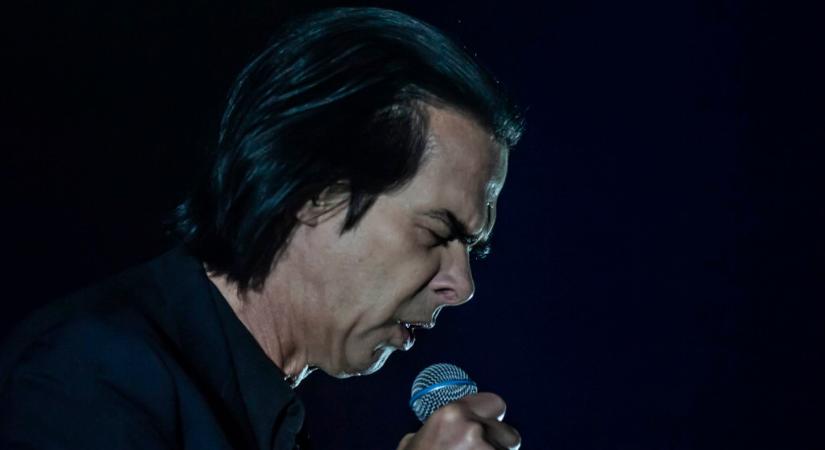Elmarad Nick Cave budapesti koncertje