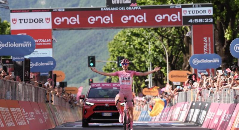 Giro d’Italia 20. szakasz: feltette az i-re a pontot Tadej Pogacar