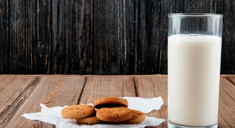 Kiszámolták: ennyi tej még jótékonyan hat egy nyugdíjas szervezetére