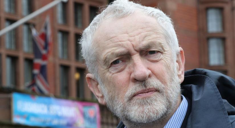 Végre: Kizárták az antiszemita Corbynt a brit munkáspártból