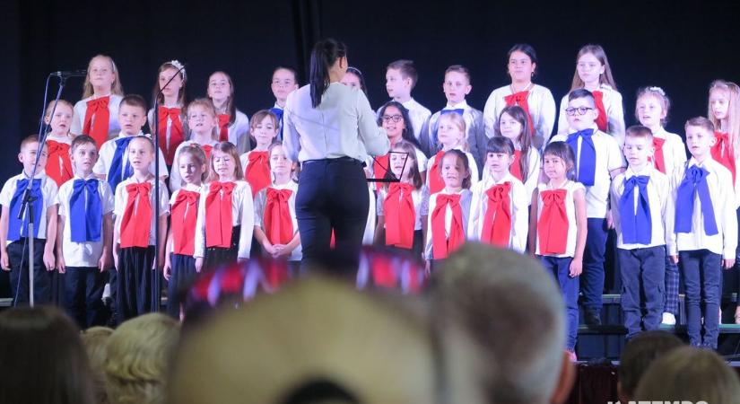 A közös éneklés öröme – FOTÓKON a felvidéki magyar ifjúsági kórusok