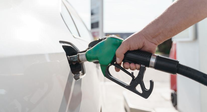 Óriási bejelentést jött a hazai benzinkutakról: készülhetnek az autósok, ez mindenkit érint