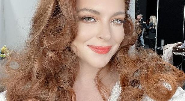 Fürdőruhás fotót posztolt Lindsay Lohan: Mykonoson nyaral a színésznő
