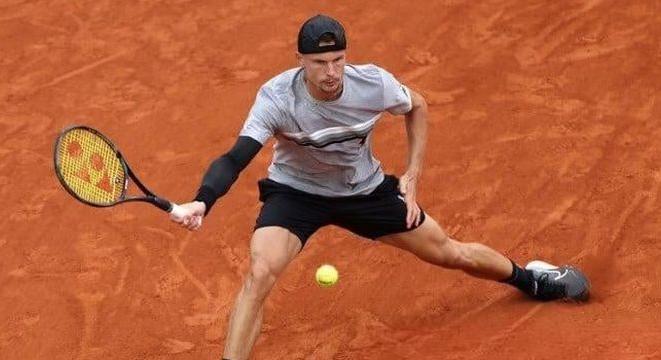 Roland Garros: Fucsovics nem bírt a görög klasszissal
