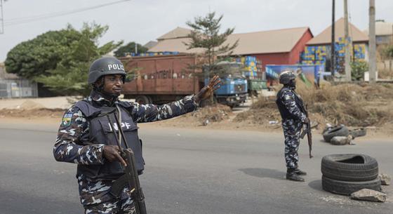 Fegyveres támadók öltek meg és hurcoltak el sokakat Nigériában