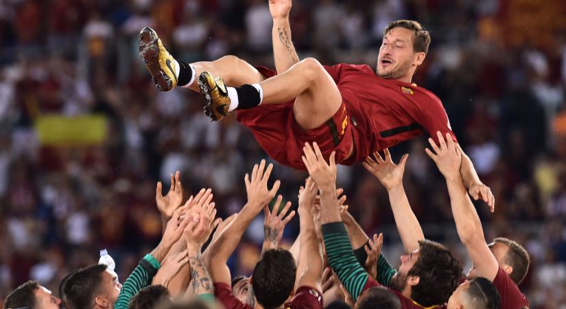 Ezen a napon: 7 éve búcsúzott el Francesco Totti az AS Roma közönségétől – videó