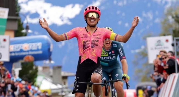 Országútis hírek külföldről: nem lesz ott a címvédő az olimpián, Albániából rajtolhat a 2026-os Giro, Buchmann távozna a BORA-tól